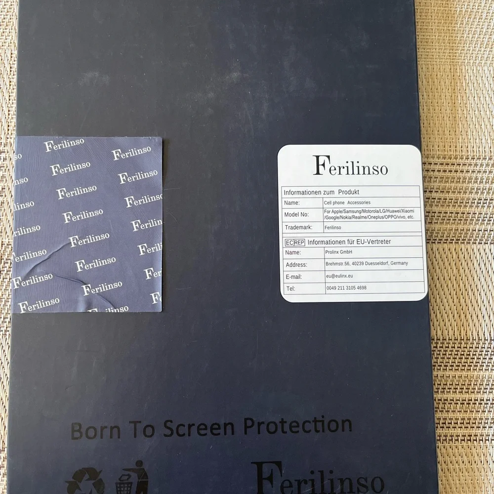 Ferilinso Cell Phone Accessory - Black & White Packaging